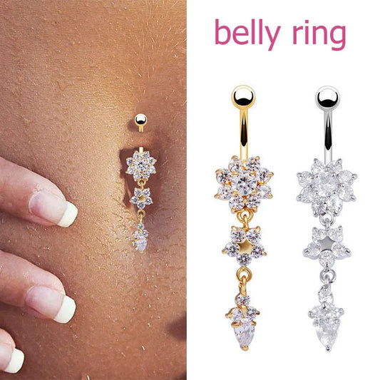Bella piercing nombril